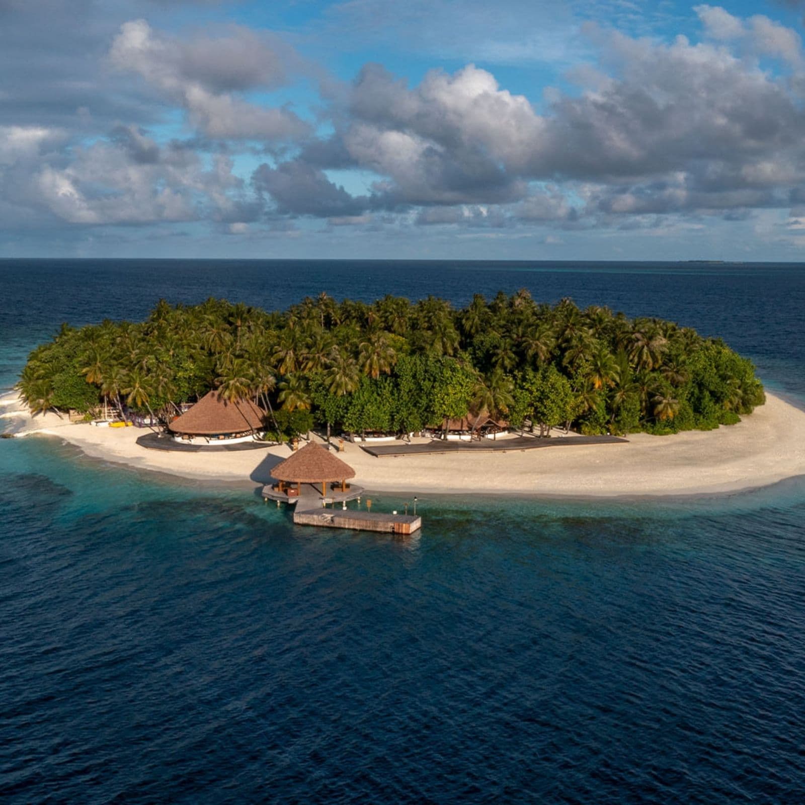 dhawa-ihuru-aerial
