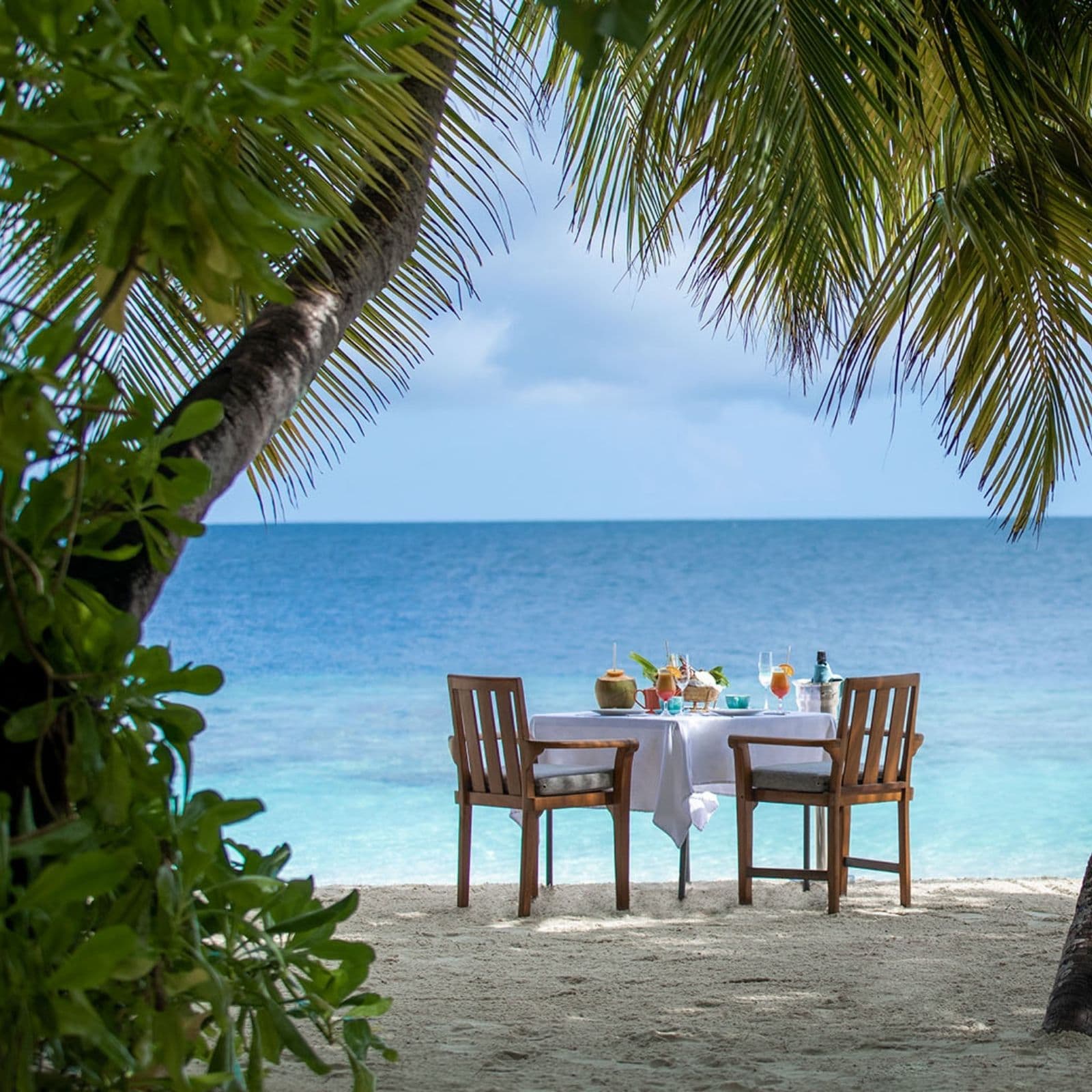 dhawa-ihuru-destination-dining.jpg