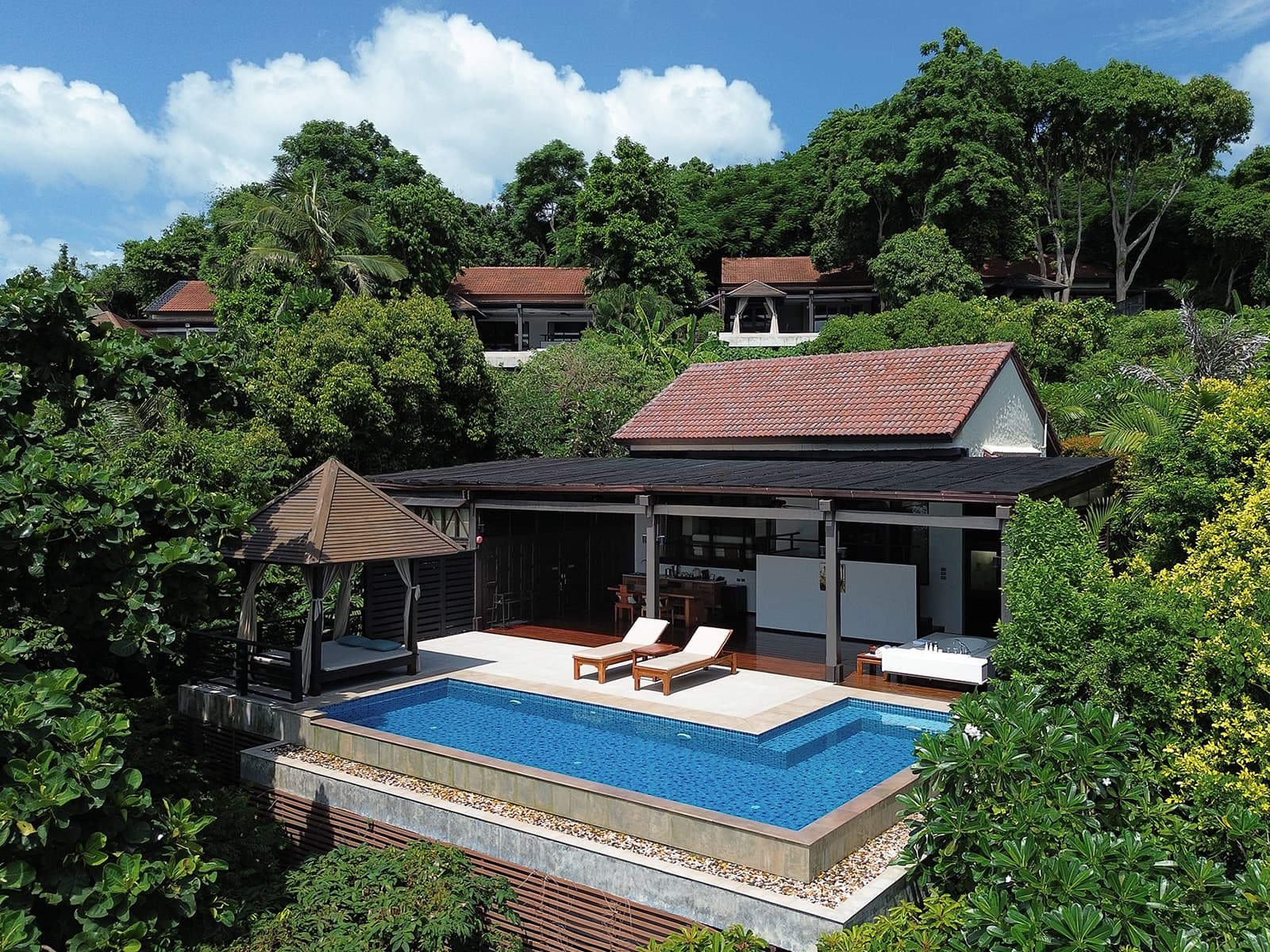 garrya-tongsai-bay-samui-experience-withbanyan-member-program.jpg