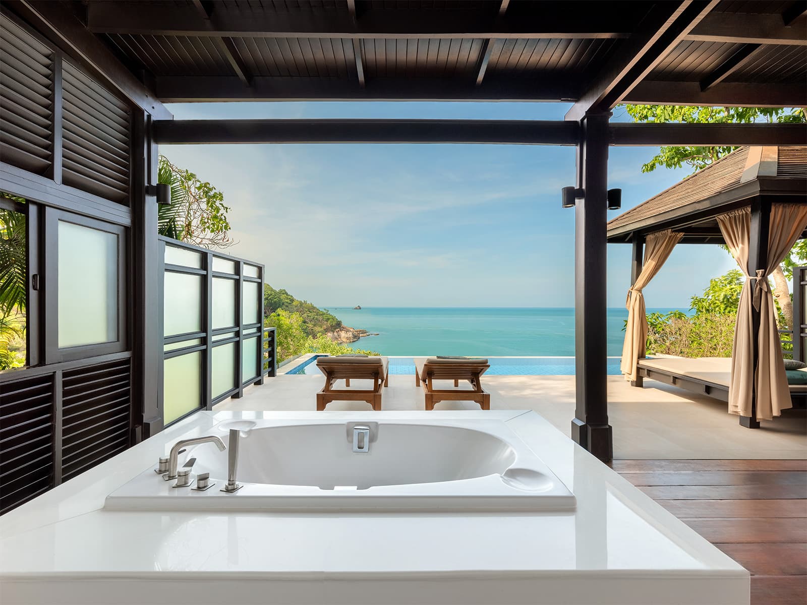 garrya-tongsai-bay-samui-property-homepage-carousel-6