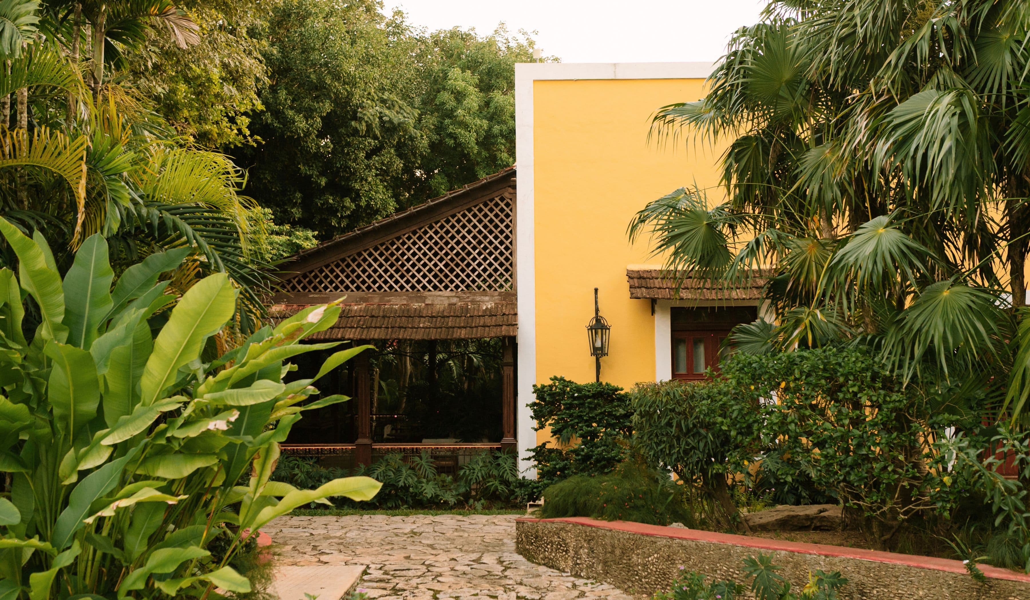 hacienda-xcanatun-kij-master-suite-king-04.jpg