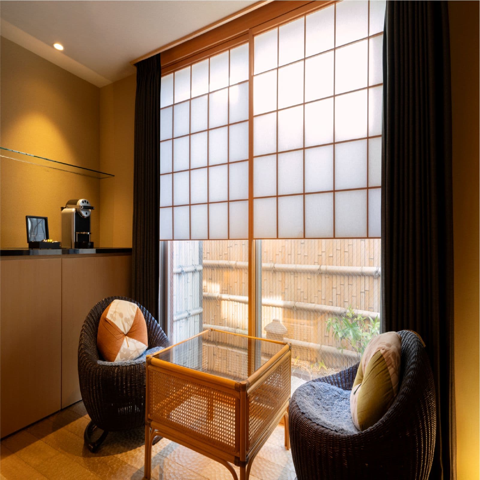 homm_stay_nagi_arashiyama_grand_deluxe_king_room_card_carousel_2.jpg