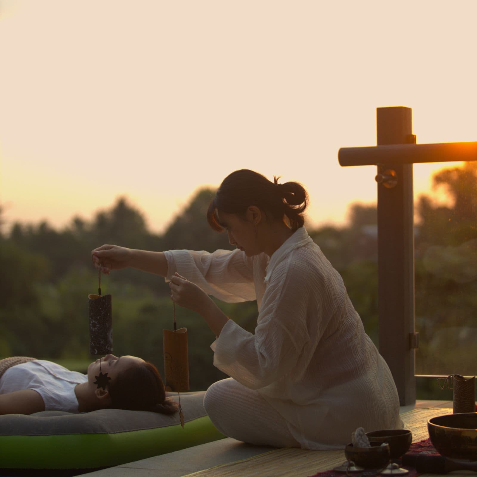 floating-sound-healing